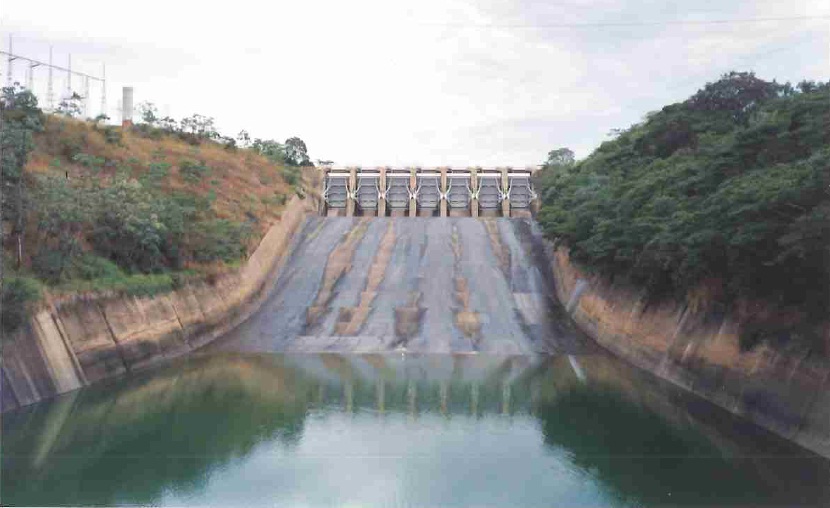 Tres-Marias-Dam